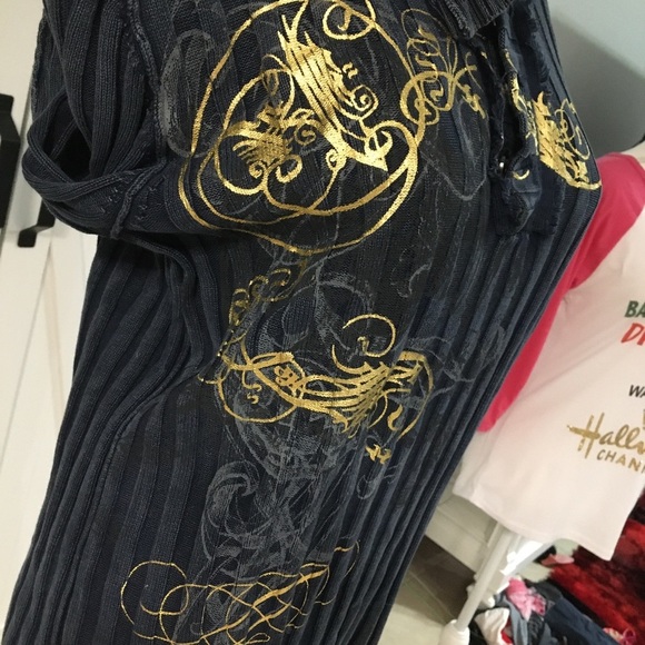 I.N.C Knitted blue pull over sweater. - Picture 3 of 11